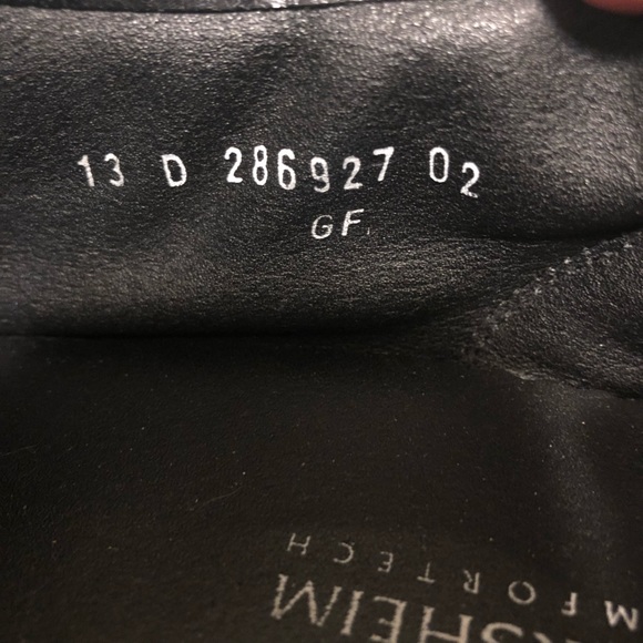 Florsheim Comfort Black Leather Men’s Slip-On Loafer - Picture 7 of 7